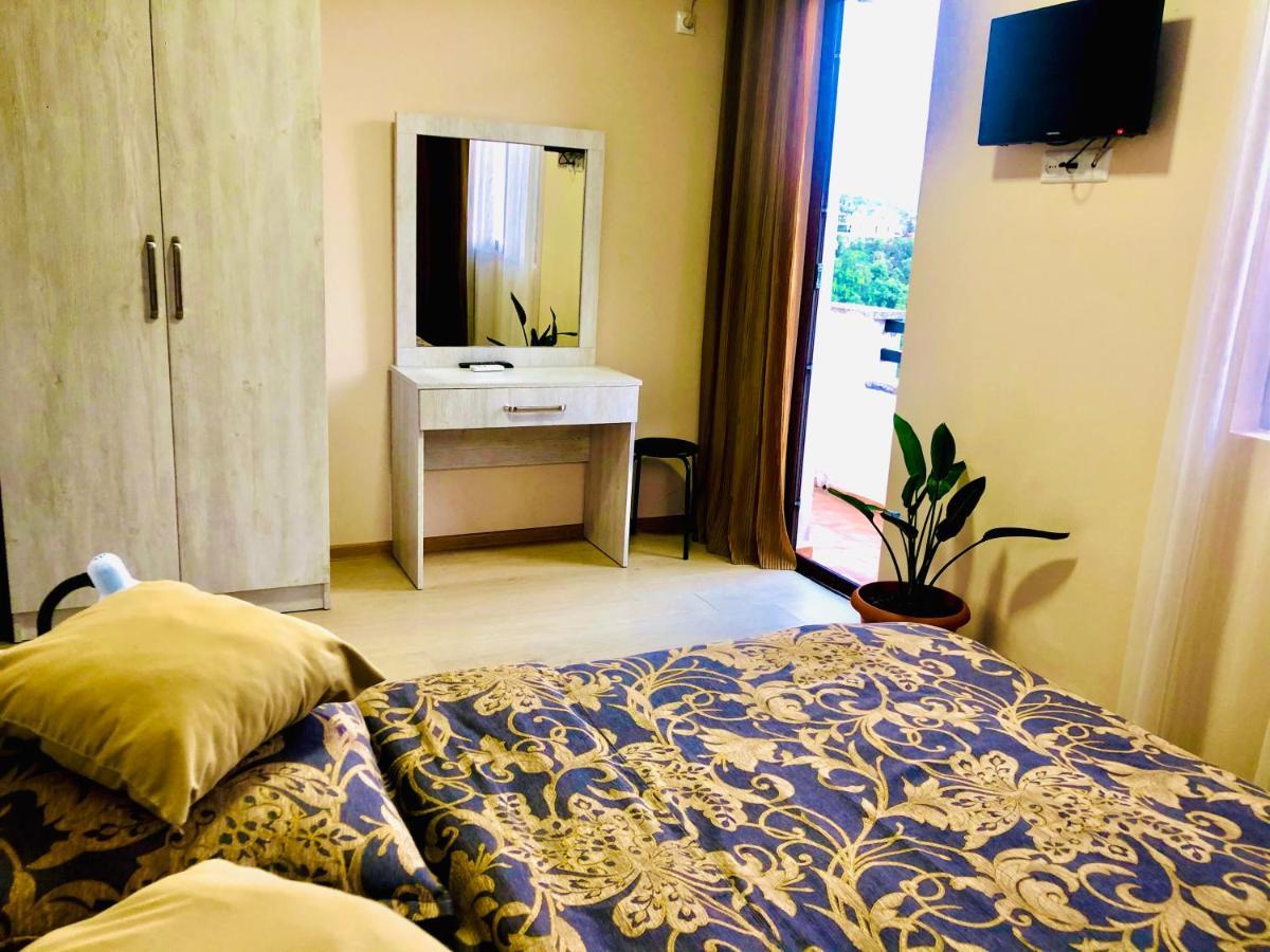 Hotel Holiday House Green Cape Batumi Mtsvane Kontskhi Exterior foto