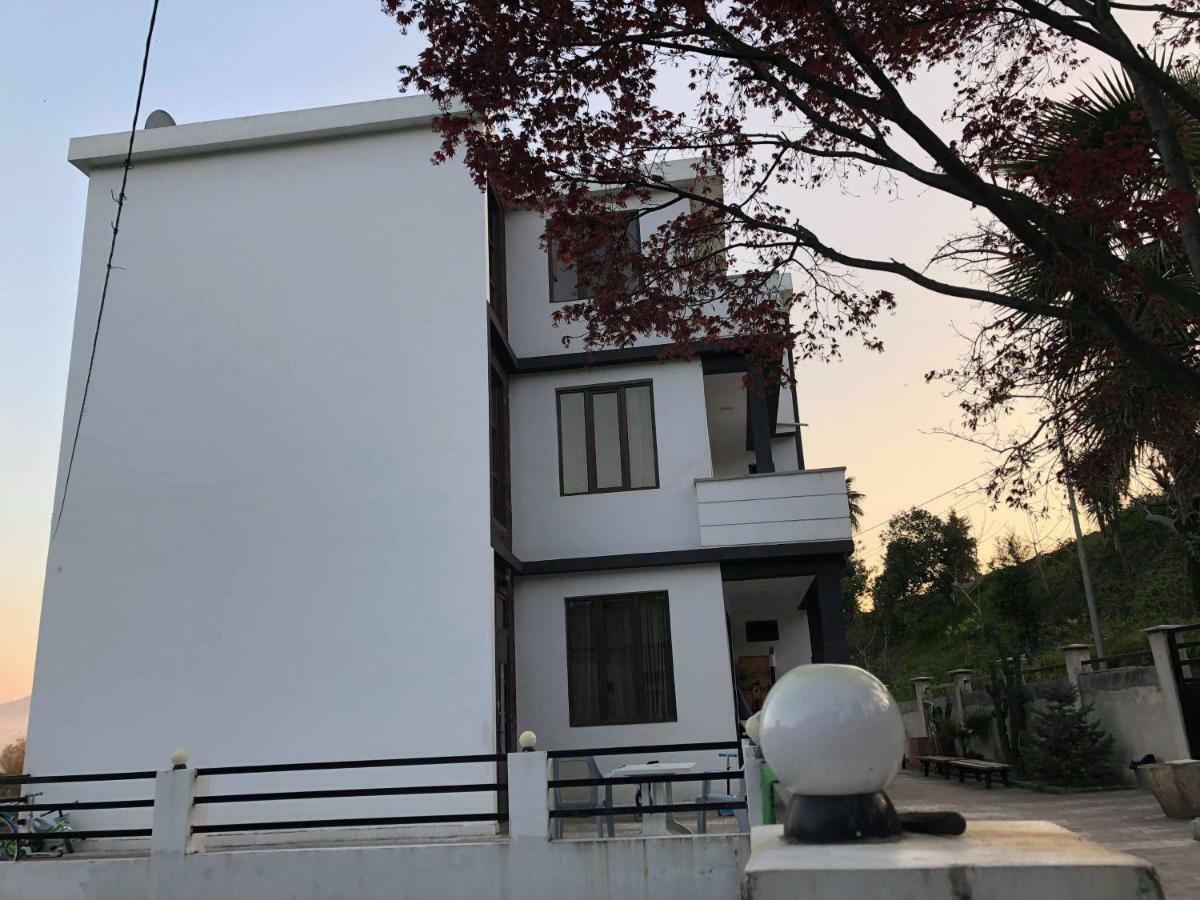 Hotel Holiday House Green Cape Batumi Mtsvane Kontskhi Exterior foto